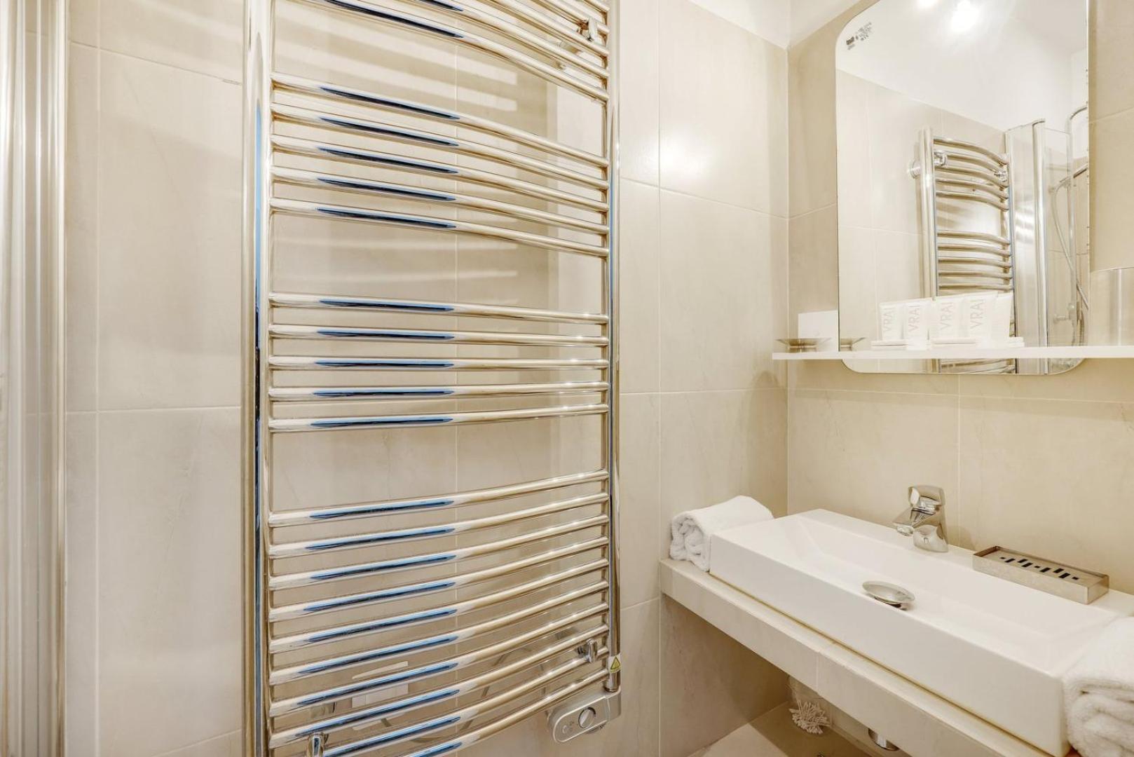Hot District Faubourg Saint-denis Apartment Paris